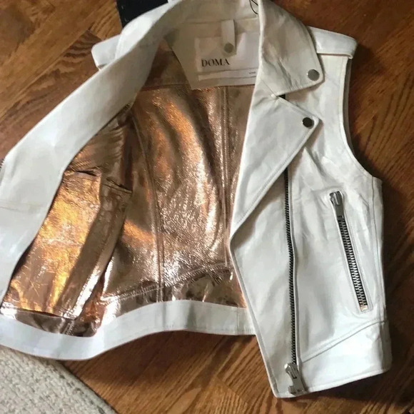 DOMA Sleeveless Leather Vest Bone White Moto Spring FLAW - Picture 3 of 7